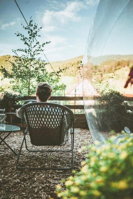 Living Timeless- Bubble Tent Elzach Inklusive Hot Tube Badefass- Schlafen Unterm Sternenhimmel Exterior photo