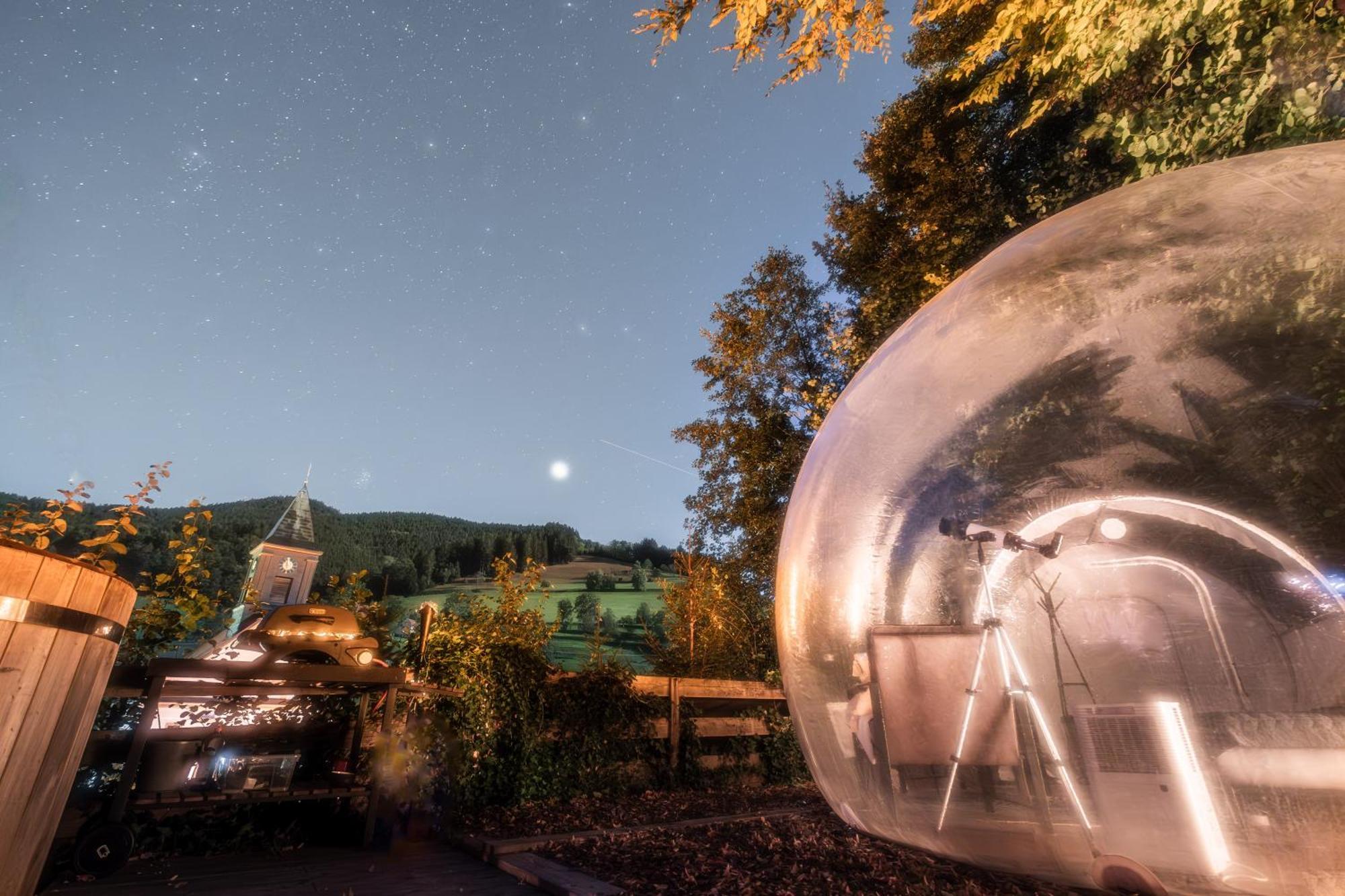 Living Timeless- Bubble Tent Elzach Inklusive Hot Tube Badefass- Schlafen Unterm Sternenhimmel Exterior photo